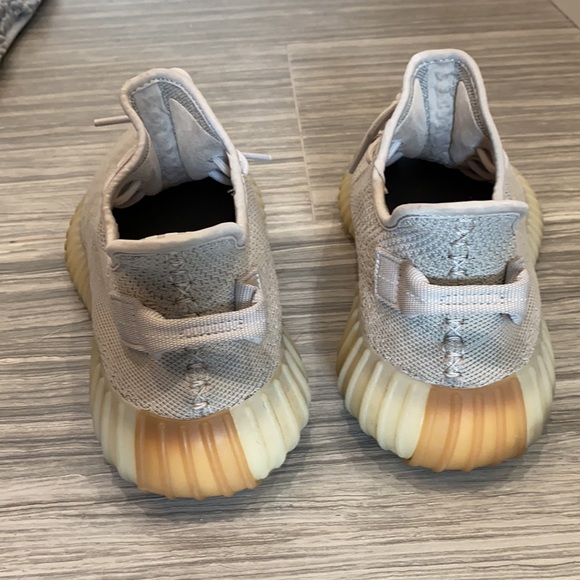 Adidas Yeezy Boost 350 V2 Sesame